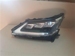 2018-2020 LEXUS LX570 LEFT SIDE HEADLIGHT FOR SALE