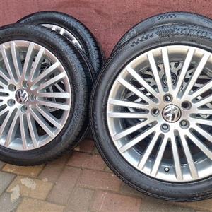 VW JETTA/CADDY BBS 17INCH MAGS AND TYRES 
