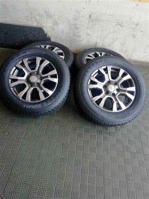 Ford Ranger Wildtrack 18 set of rims 