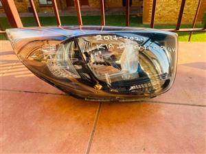 2017-2020 Kia picanto right headlight for sale very clean