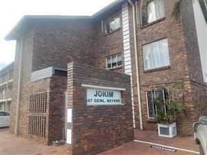 Apartment For Sale in Karenpark