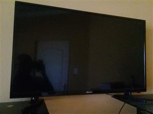 Hisense 32" inch LED TV