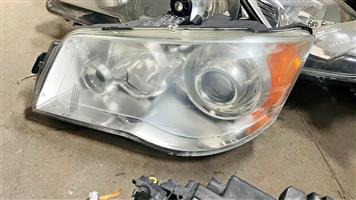 Chrysler Grand Voyager headlight