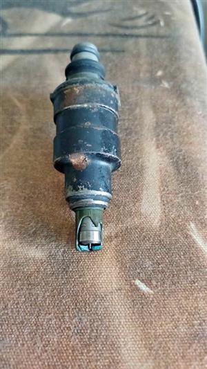 Looking for twincam 16 valve series 1 injector