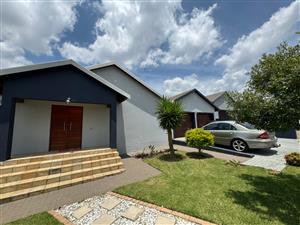 House Rental Monthly in Kosmosdal