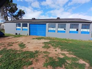 Excellent Industrial warehouse Opportunity!