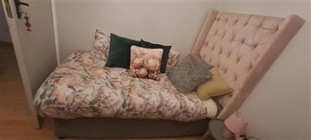Single bed 
