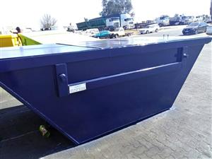 Skip bins with Lids. For Jobs where the mess stays on site, not in the street.