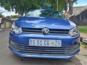 2019 VW Polo Vivo 1.4 Comfortline Manual  Petrol Blue Color  74000kms 