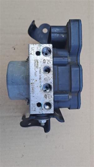 2012–2017 Renault Clio IV Used ABS Pump for sale used