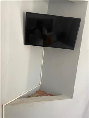 Dstv & Ovhd lnstallations Repairs and Sales call us now 24/7