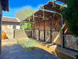 Exceptional Family Home with Flatlet & Ultimate Entertainment Spaces