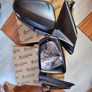 Polo 8 electric mirrors