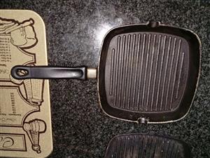 Cast Iron Grill Skillet