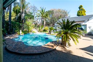 3 Bedroom house with 2 Bedroom Flatlet for sale