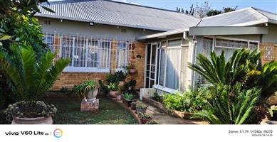 House For Sale in Rewlatch