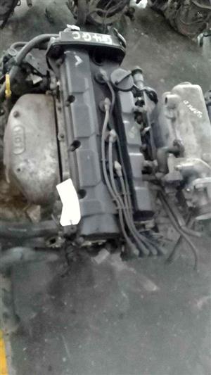 HYUNDAI TUCSON G4GC COMPLETE ENGINE FOR SALE
