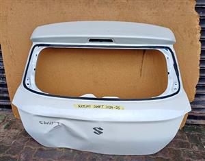 Suzuki Swift tailgate