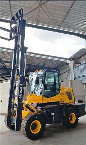 2025 NEW 3 Ton Rough Terrain Forklift  For Sale 