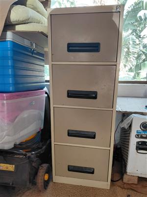 4 drawer steel filing cabinet