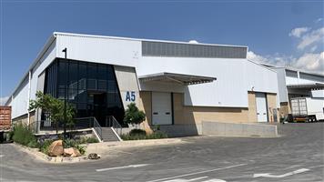 Warehouse to let in Airport Park