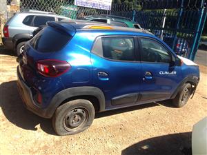 Renault kwid stripping for spares 