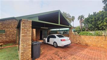 House For Sale in Doornpoort