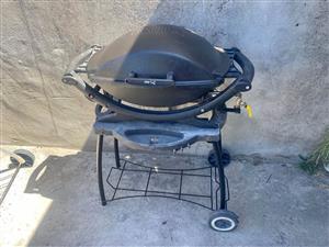 Weber gas Braai Q1000 refurbished