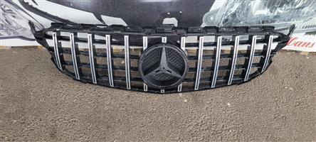 2016 MERCEDES BENZ W205 RADIATOR GRILLE FOR SALE.