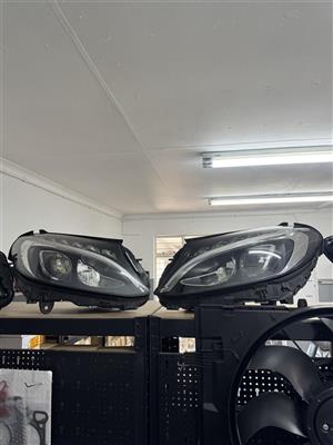 Mercedes Benz W205 Single xenon headlights