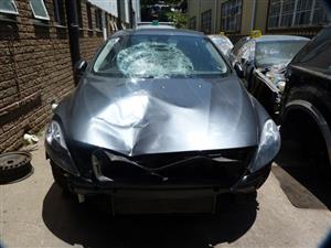 Volvo V40 T3 Excel Manual Grey - 2014 STRIPPING FOR SPARES