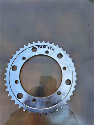 Yamaha FZR 750 rear sprocket