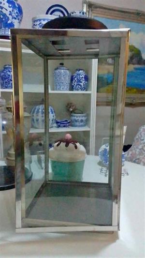 BEAUTIFUL HUGE HURRICANE LAMP - LEATHER STRAP- A LOVELY GIFT FOR THAT SPECIAL PERSON - CRESTA