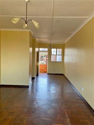 2 beds 1 bath Flat/apartment