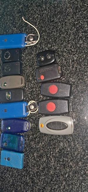 Remotes for parts, they do work