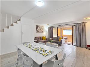 Townhouse For Sale in Waves Edge