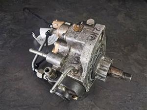 Toyota Hilux - Quantum 2.5 D4D 2KD Diesel Pump
