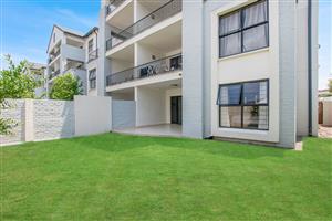 Three bedroom ground floor unit in The Cambridge