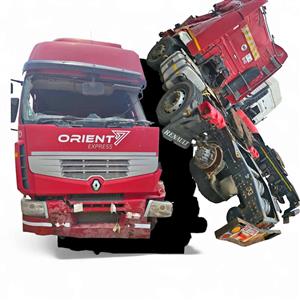 Renault Premium lander 460 Dxi11 truck stripping for parts