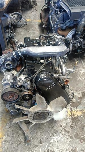 TOYOTA HILUX D4D 2KD 2.5L ENGINES FOR SALE 