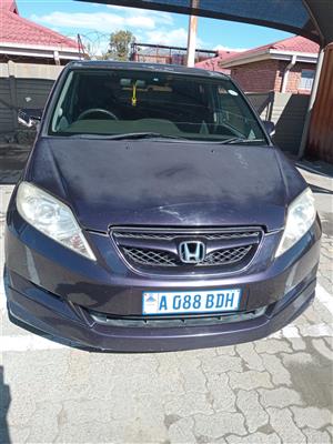 Honda edix k20a for sale price is 35k but negotiable on viewing 