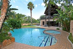 Apartment For Sale in Lonehill