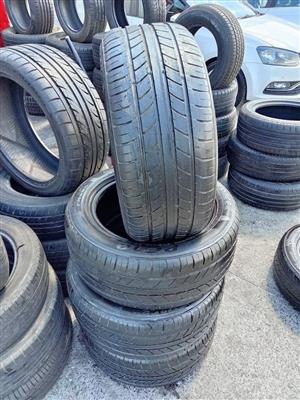 225/50/16 tyre