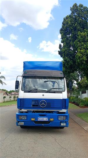 Merc 1617 8 tonne Tautliner