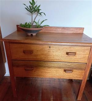 Vintage Oak Set of Draws  Asking Price 
