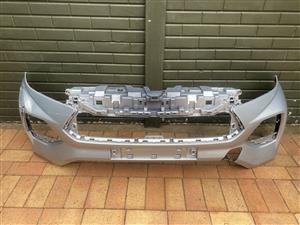2025 TOYOTA STARLET CROSS FRONT BUMPER FOR SALE. IN EXCELLENT CONDITION