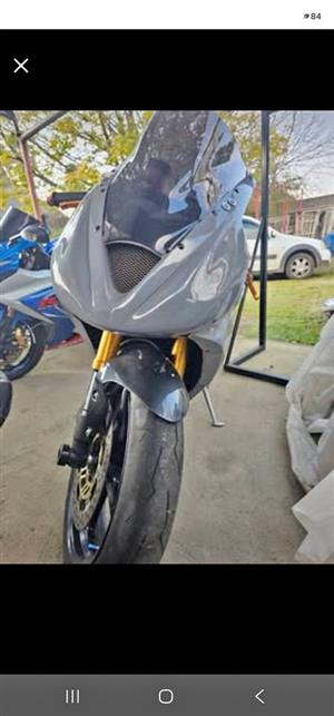 Triumph 675 track bike 