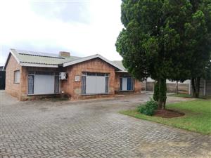 Well Kept 3 Bedroom Family home with Warehouse on the premises.