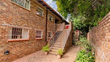 Apartment For Sale in Ferndale