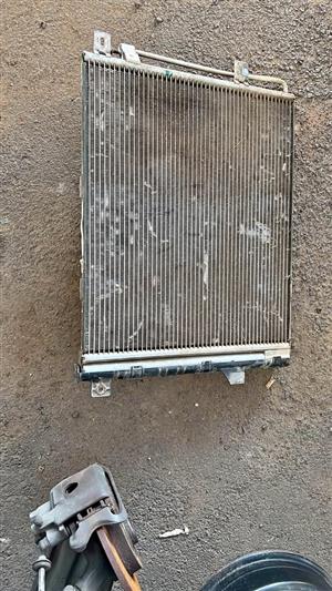 MAHINDRA SCORPIO AIRCON CONDENSOR WITH FAN FOR SALE